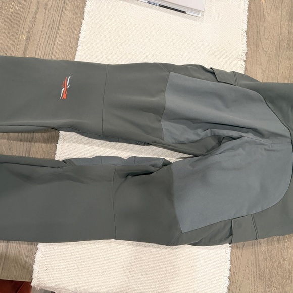 Men's Tactical Gray Cargo Pants - Picture 6 of 7